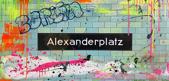 Subway U5 Alexanderplatz I – light-reactive painting by Maresa Puls (Berlin, 2025)