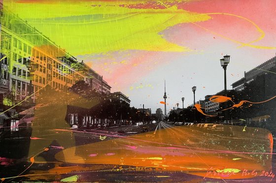 Karl-Marx-Allee – light-reactive painting by Maresa Puls (Berlin, 2024)